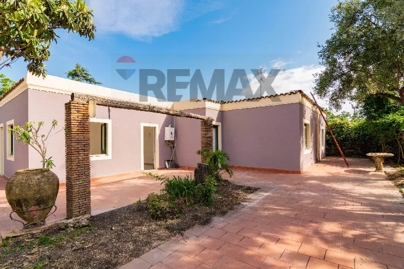 Villa in vendita ad Acireale - foto 1