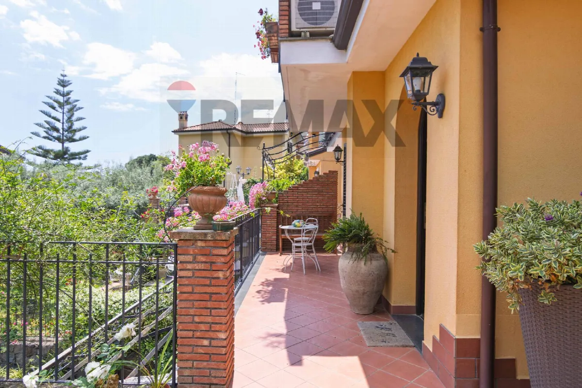 Villa in vendita a Trecastagni - foto 2