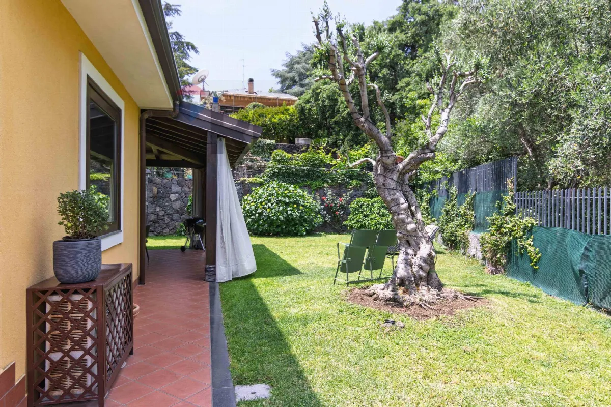 Villa in vendita a Trecastagni - foto 3