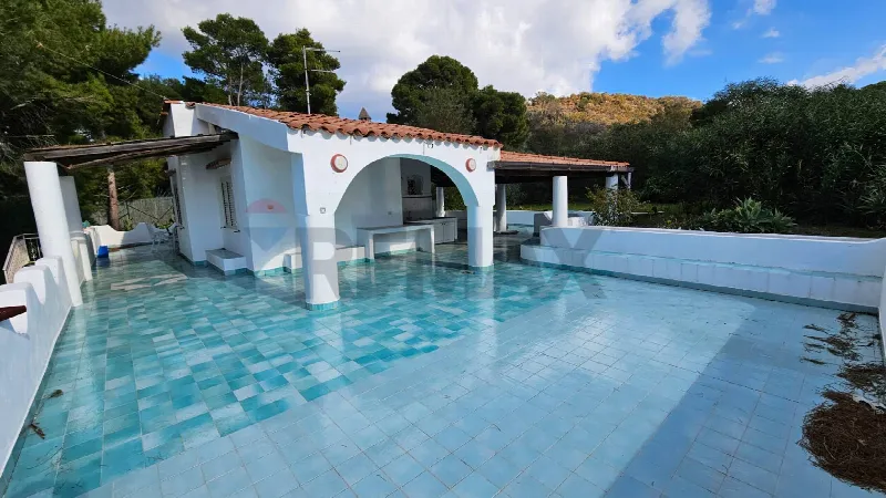 Villa in vendita a Lipari - foto 1