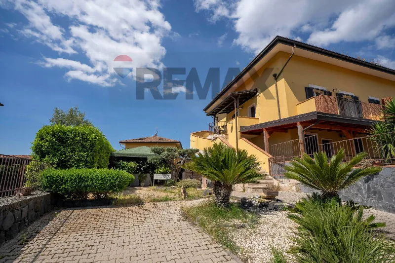 Casa Indipendente in vendita a Mascalucia, Porta Nuova, Stadio - foto 1