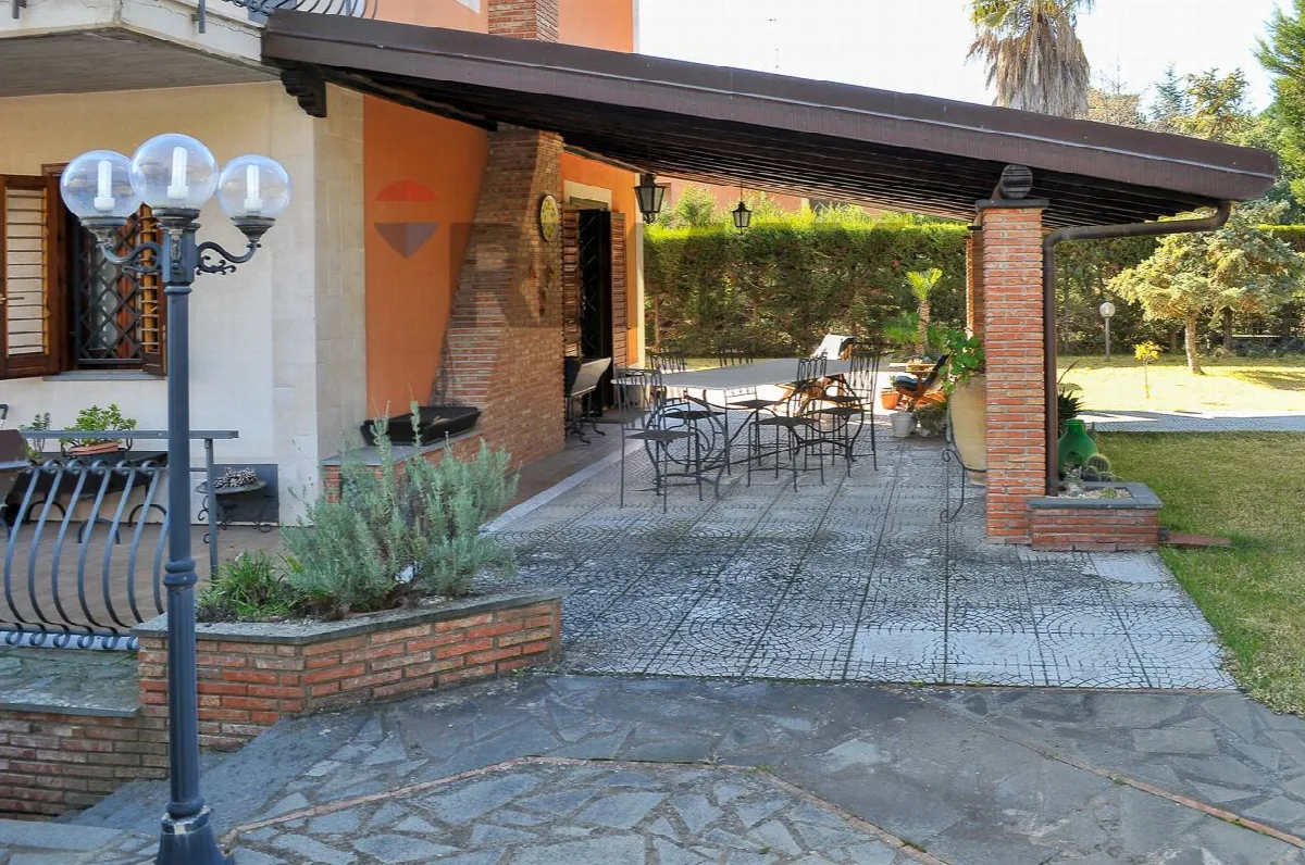 Casa Indipendente in vendita a Nicolosi - foto 3