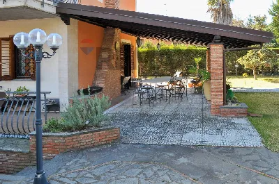 Casa Indipendente in vendita a Nicolosi - foto 3