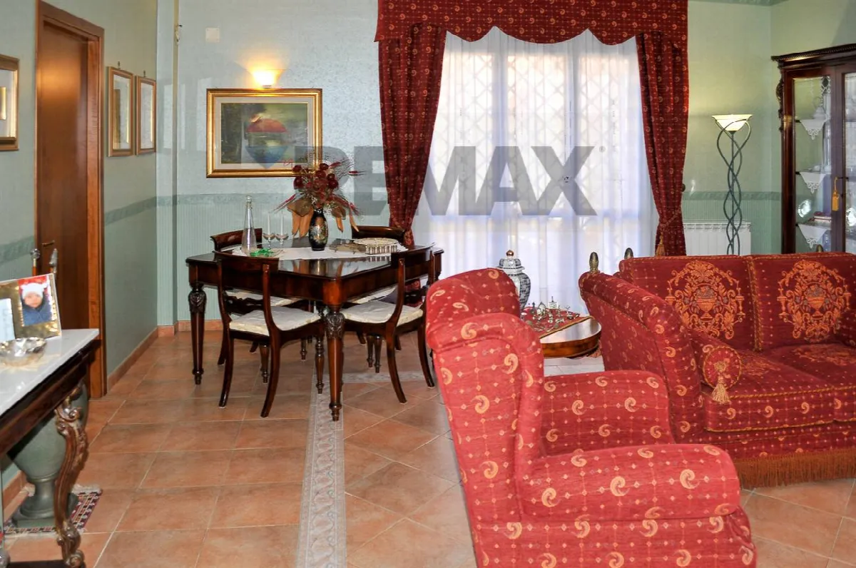Casa Indipendente in vendita a Nicolosi - foto 4