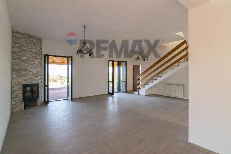 Villa in vendita ad Aci Sant'Antonio - foto 1