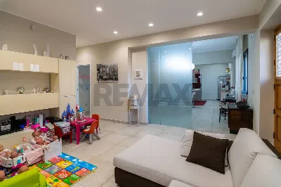 Casa Indipendente in vendita a Acireale - foto 1