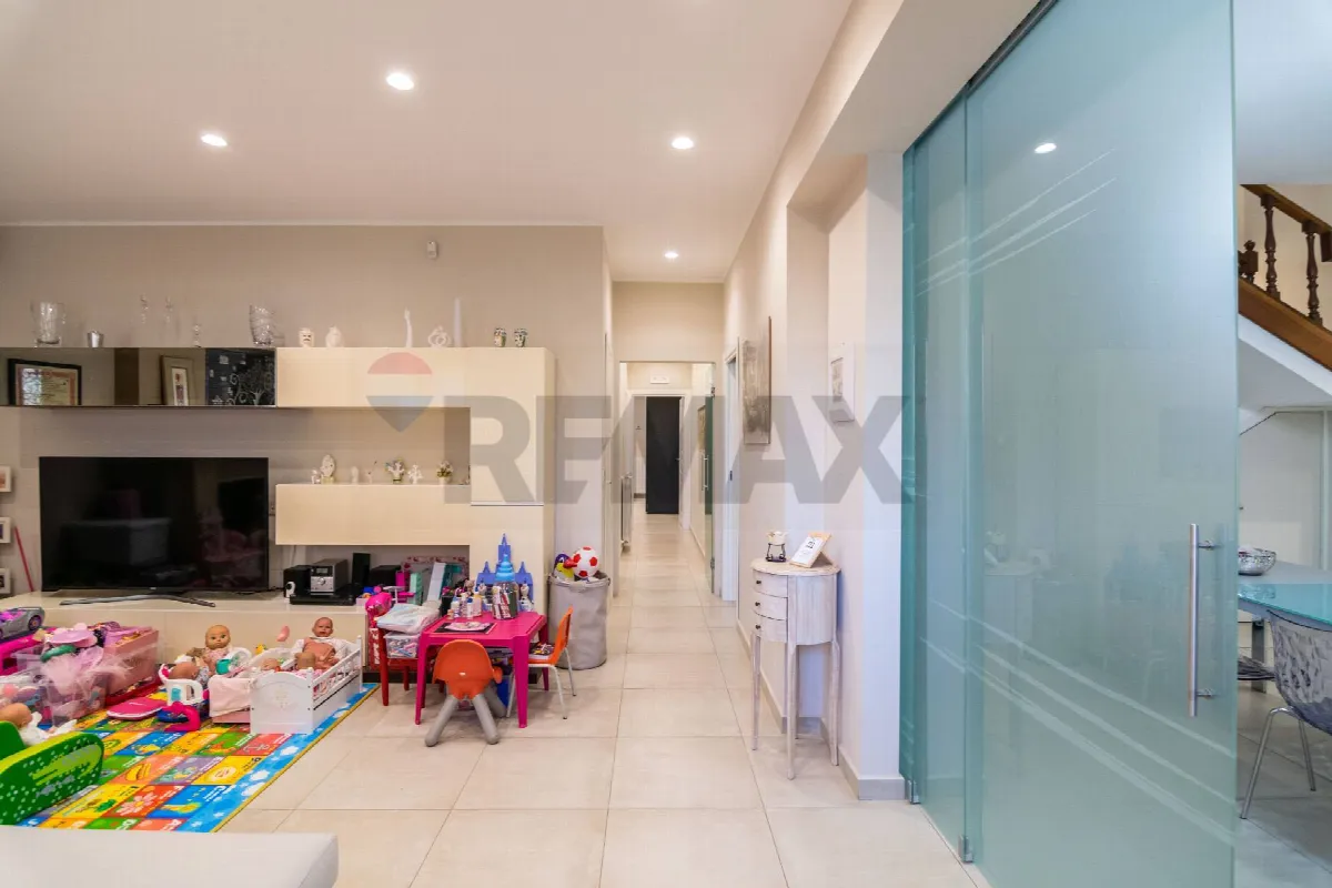 Casa Indipendente in vendita ad Acireale - foto 2