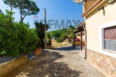 Casa Indipendente in vendita a Piazza Arme... - foto 8