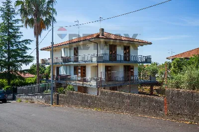 Casa Indipendente in vendita a Zafferana E... - foto 2