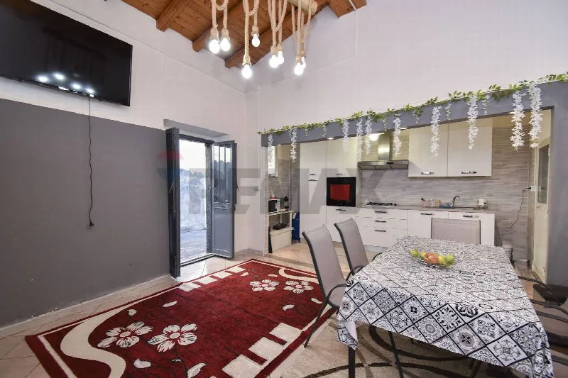 Casa Indipendente in vendita ad Acireale - foto 1
