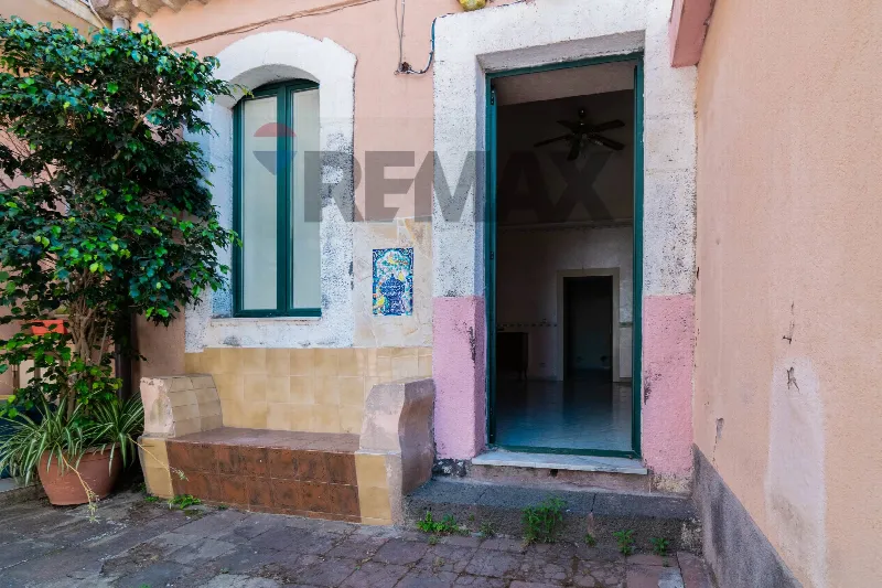 Casa Indipendente in vendita ad Acireale - foto 1
