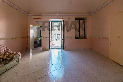 Casa Indipendente in vendita a Acireale - foto 3