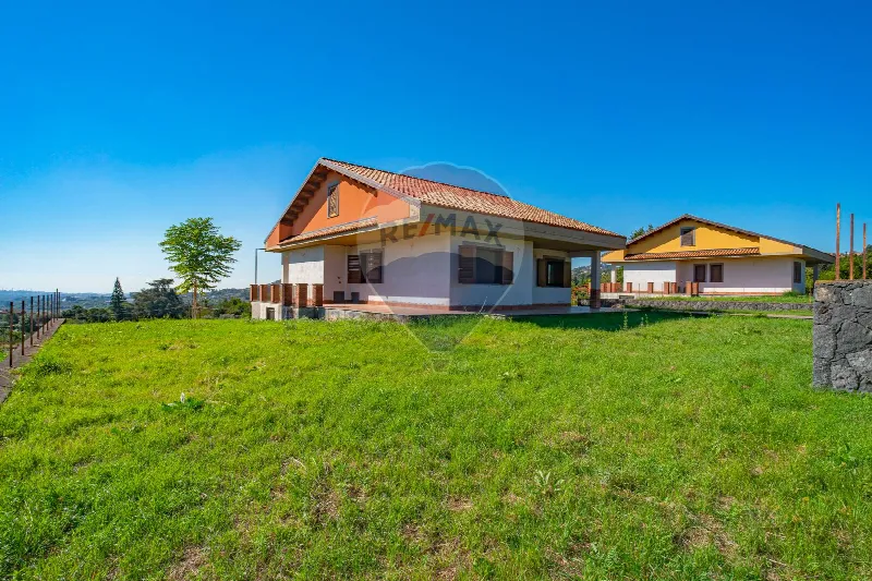 Villa in vendita a Viagrande - foto 1