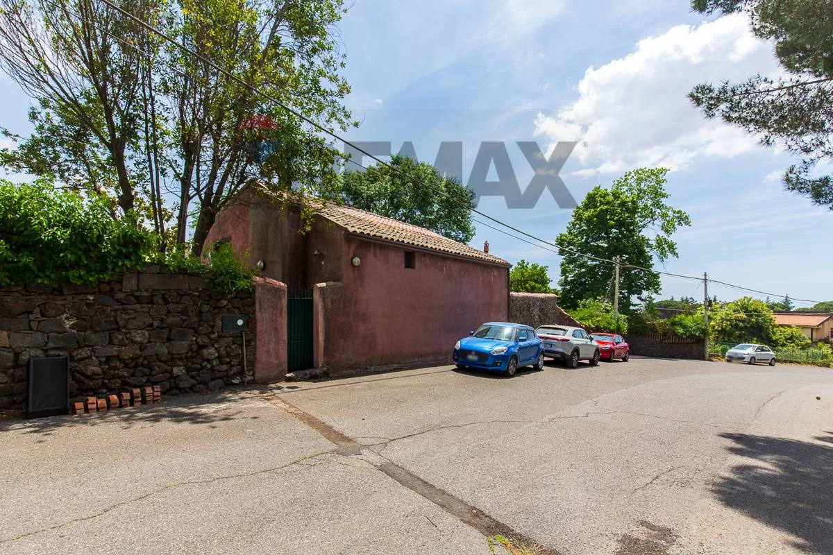 Villa in vendita a Trecastagni - foto 2