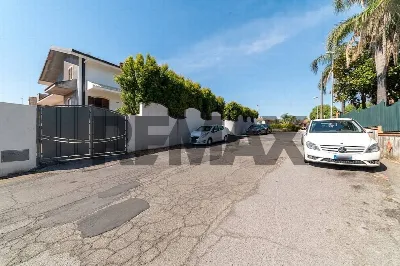 Villa in vendita a Aci Sant'Antonio - foto 9
