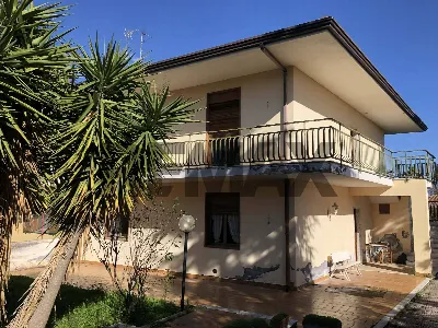 Casa Indipendente in vendita a Mascalucia - foto 1