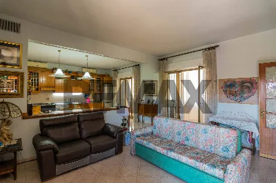Casa Indipendente in vendita a Acireale - foto 8