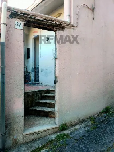 Casa Indipendente a Acireale