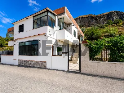 Casa Indipendente in vendita a Castelmola - foto 2
