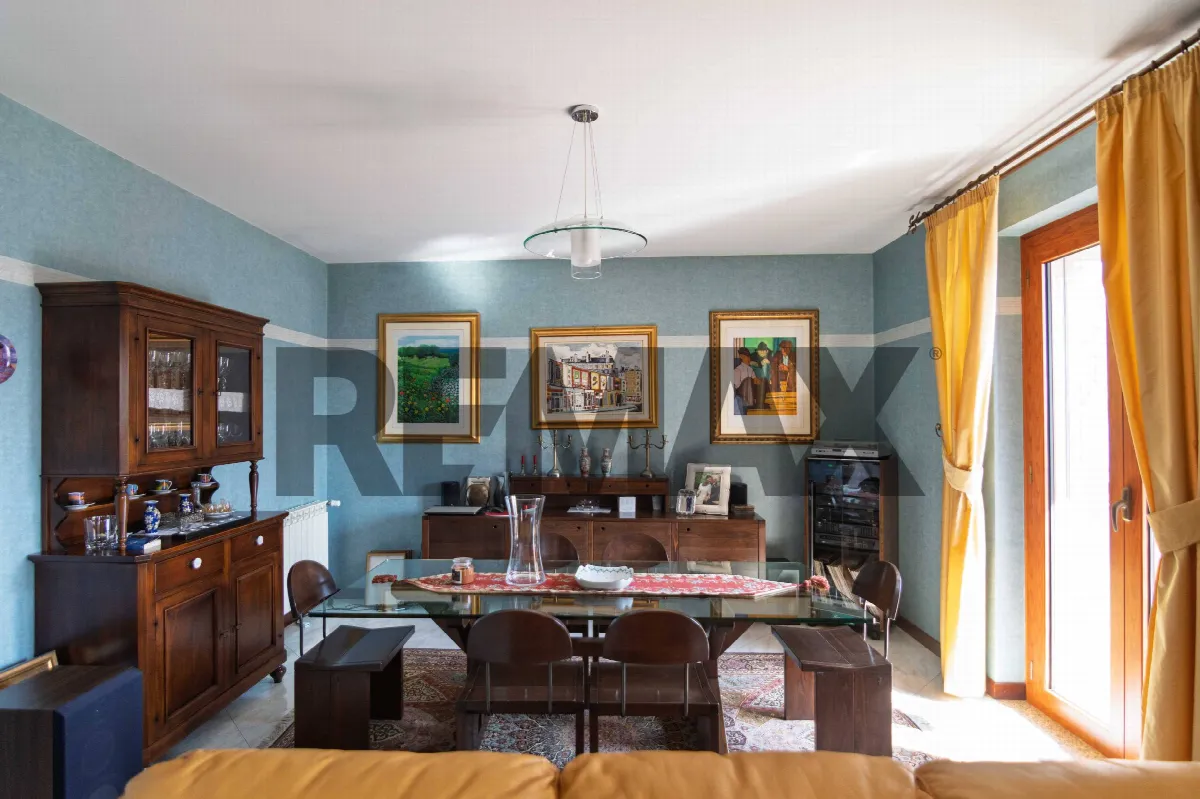 Villa in vendita ad Aci Catena - foto 2