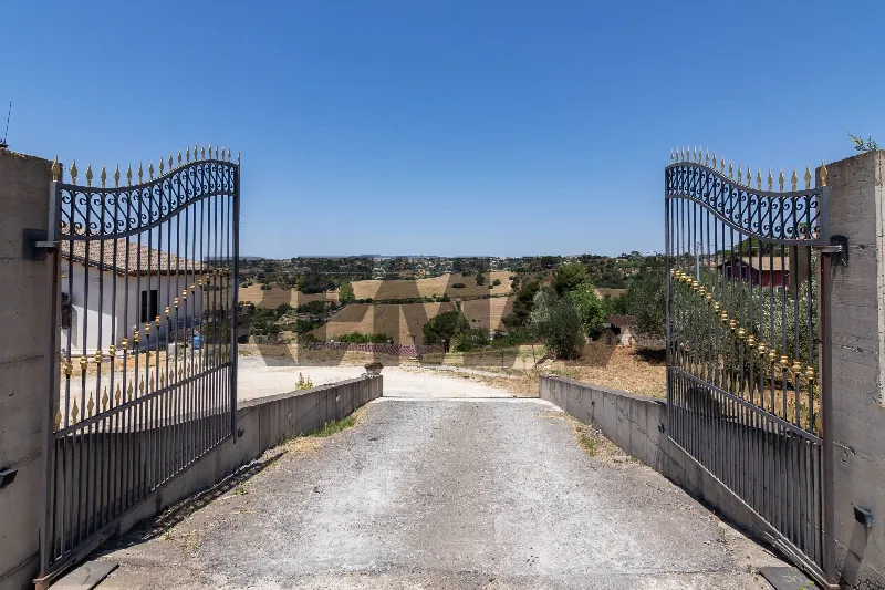 Villa in vendita a Caltagirone - foto 1