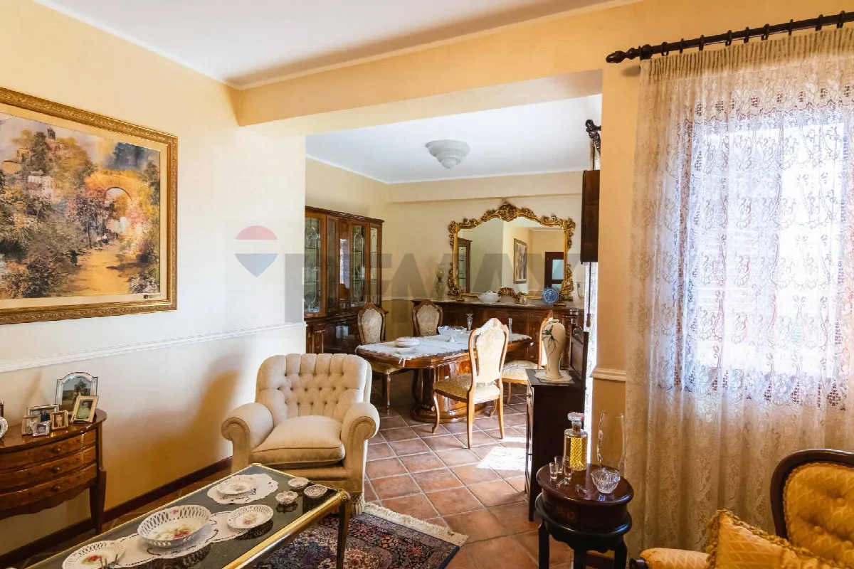 Villa in vendita a Belpasso - foto 2