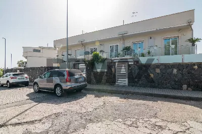 Villa in vendita a Catania, Cannizzaro, Te... - foto 1