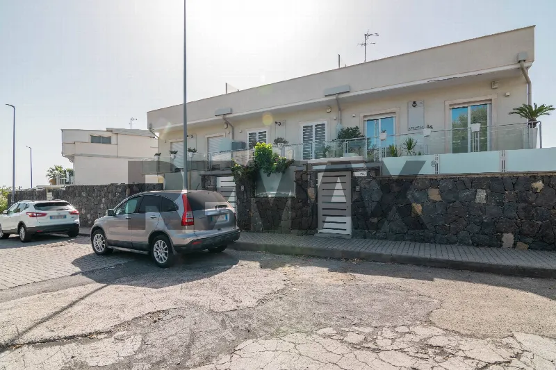 Villa in vendita a Catania, Cannizzaro, Teseo, Dusmet - foto 1