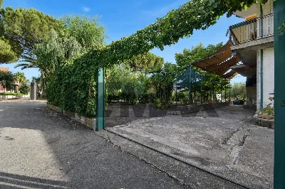 Casa Indipendente in vendita a Ragalna - foto 1