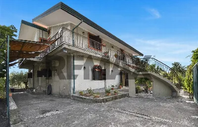 Casa Indipendente in vendita a Ragalna - foto 2