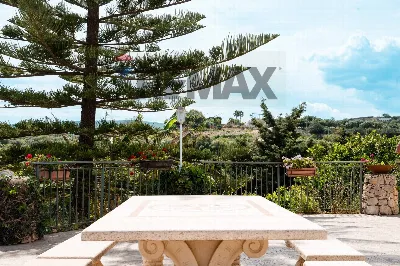 Villa in vendita a Solarino - foto 4