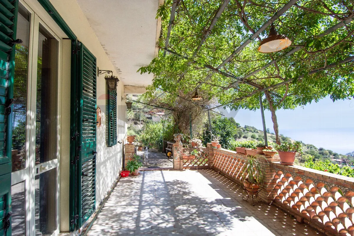 Villa in vendita a Castelmola - foto 3