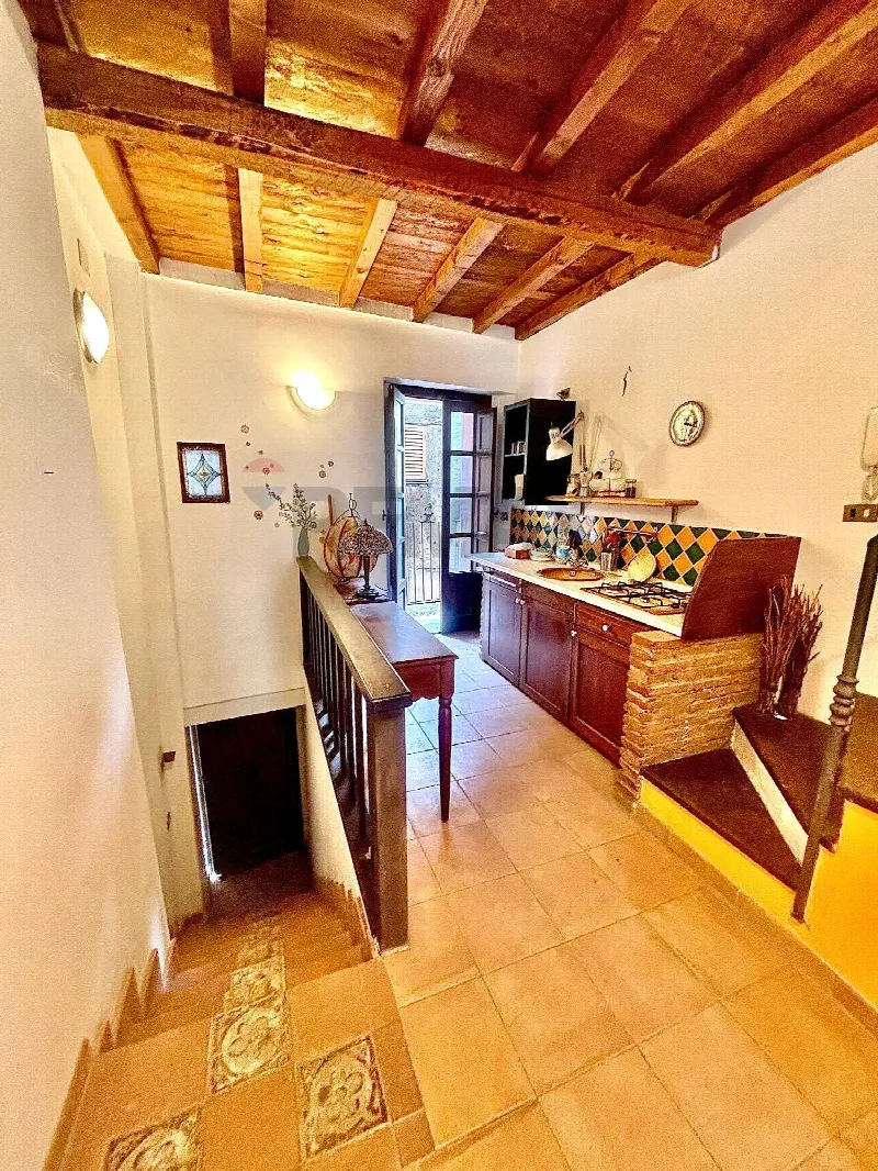 Casa Indipendente in vendita a Catania, Centro Storico, Porto - foto 1