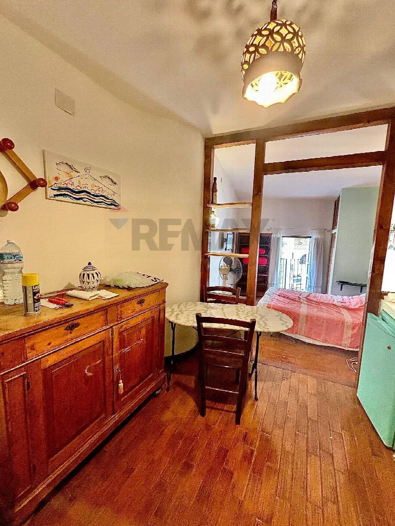 Casa Indipendente in vendita a Catania, Centro Storico, Porto - foto 1