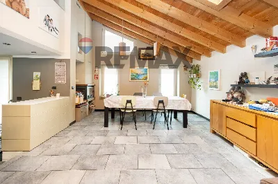 Villa in vendita a Carlazzo - foto 10