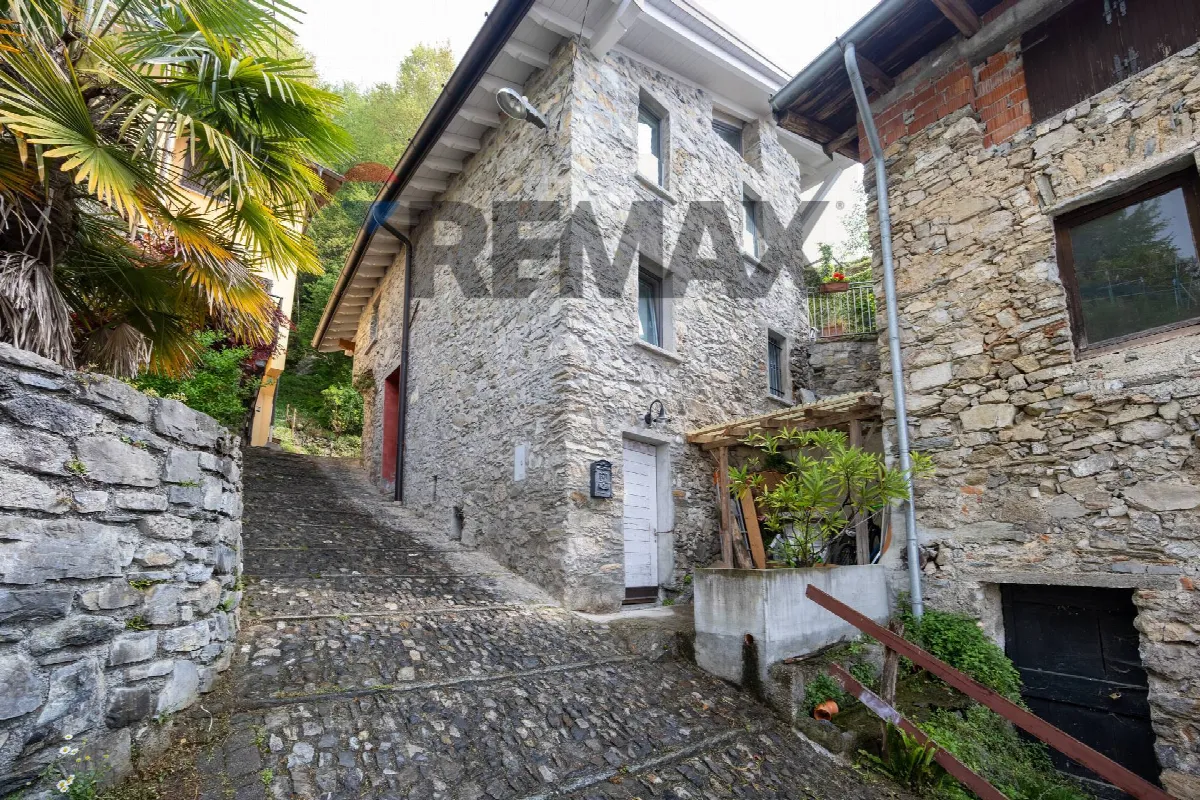 Villa in vendita a Carlazzo - foto 2