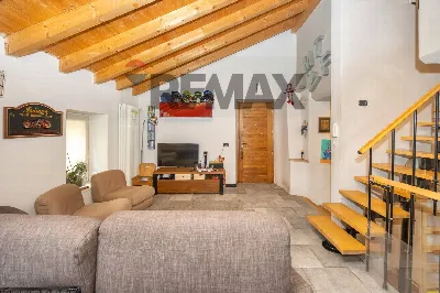 Villa in vendita a Carlazzo - foto 7
