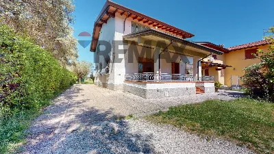 Villa in vendita a Pietrasanta - foto 1