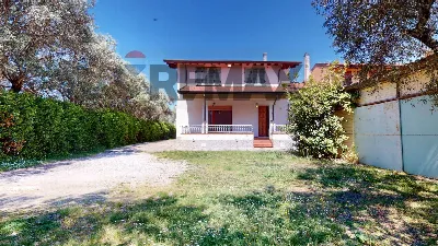 Villa in vendita a Pietrasanta - foto 2