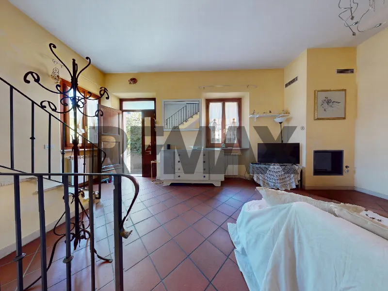 Casa Indipendente in vendita a Pietrasanta - foto 1