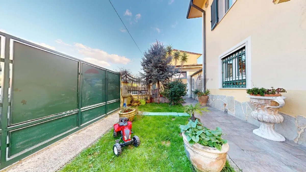 Casa Indipendente in vendita a Massa, Puliche, Rinchiostra, Quercioli, Cinque Vie - foto 4