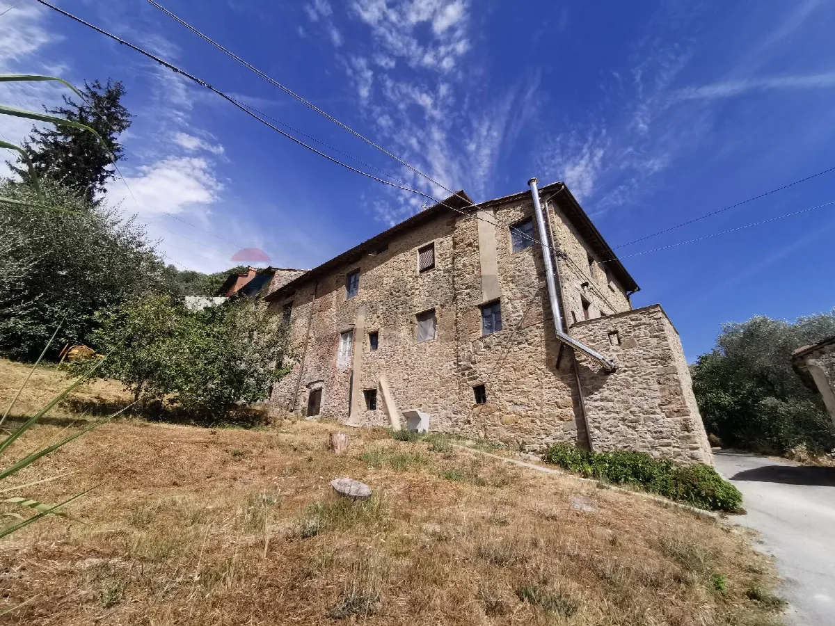 Rustico/Casale in vendita a Lucca, Monte San Quirico, La Maulina, Morianese, Mutigliano, Torre - foto 4