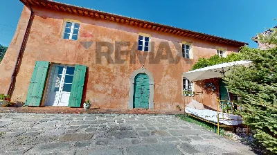 Rustico/Casale in vendita a Lucca, Monte s... - foto 1