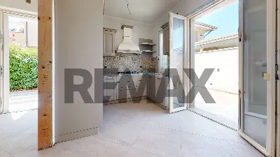 Casa Indipendente in vendita a Viareggio - foto 8