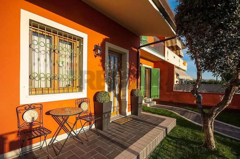 Casa Indipendente in vendita a Camaiore - foto 2