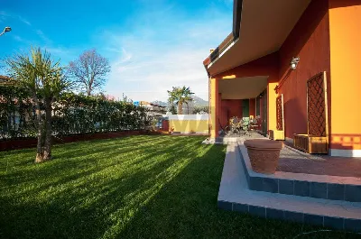 Casa Indipendente in vendita a Camaiore - foto 3