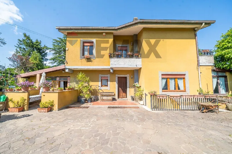 Casa Indipendente in vendita a Nemi - foto 1