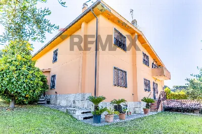 Villa in vendita a Marino - foto 4