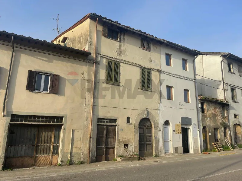 Casa Indipendente in vendita a Montevarchi - foto 1