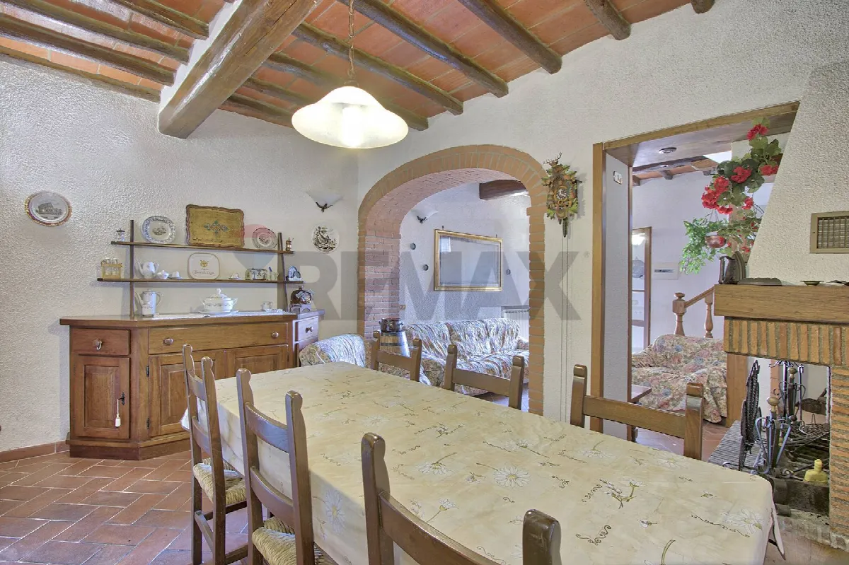 Rustico/Casale in vendita a Bucine - foto 3